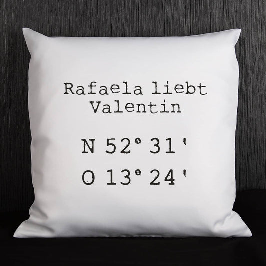Kissen zum Einzug mit Wunschtext, Längengrad und Breitengra