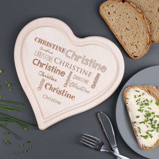 Herz-Holzbrettchen mit Name in verschiedenen Schriftarten, 24 cm