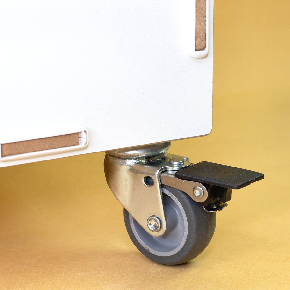 Personalisierte Rollbox aus Holz von clipfritz - Spielzeugkiste mit Weltraum Motiv & Name für Jungen