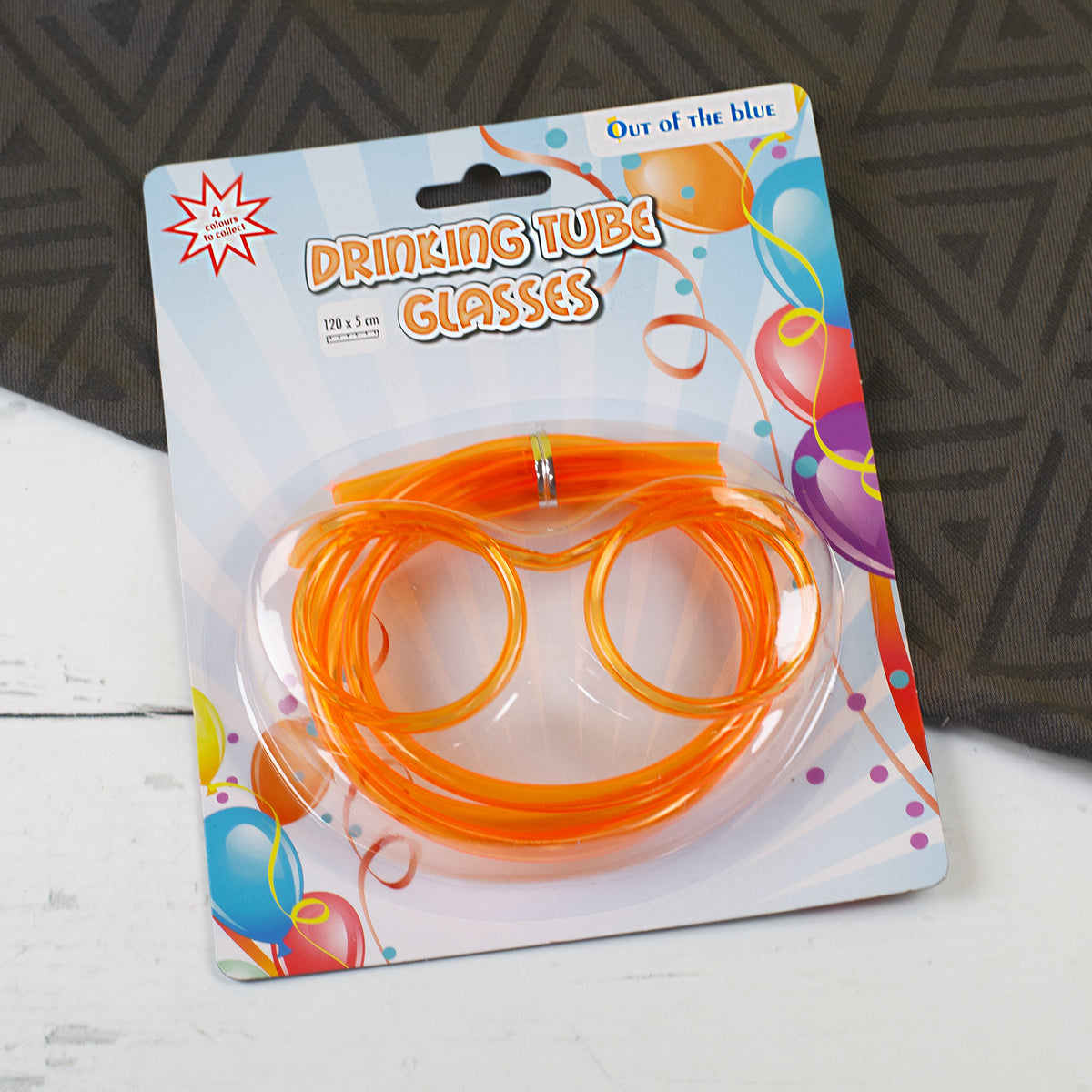 Trinkschlauch-Brille in Orange – verpackt auf Blisterkarte
