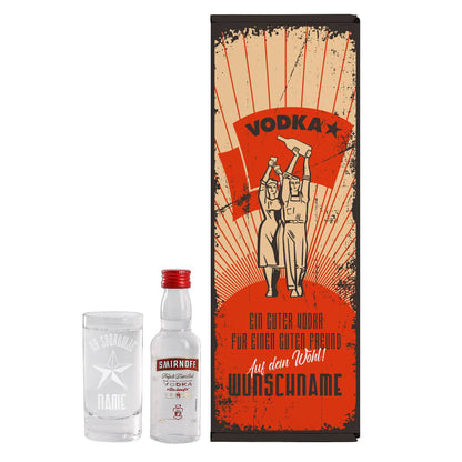 Geschenk-Set Vodka Smirnoff Nr 21 mit graviertem Vodkaglas und bedruckter Geschenkverpackung im russisch nostalgischem Stil