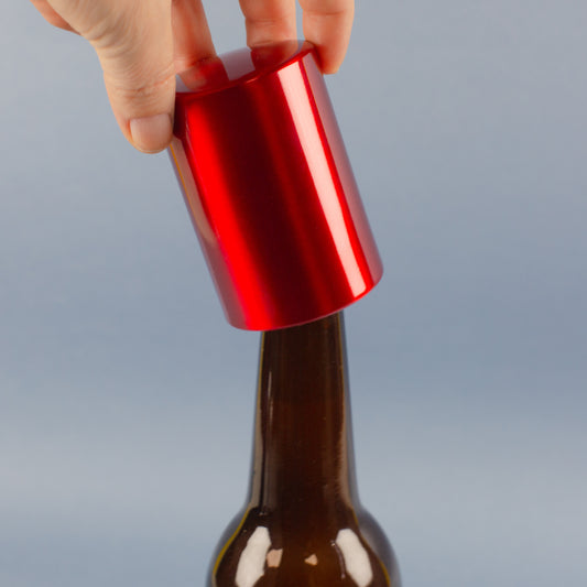 Push-Up Flaschenöffner aus Metall öffnet Bierflasche automatisch per Druckmechanismus