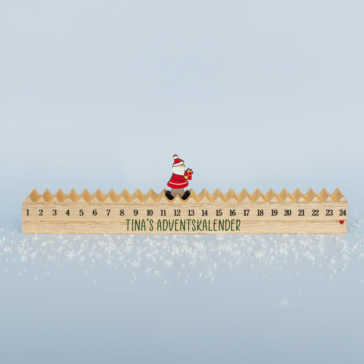 Adventskalender aus Holz mit Weihnachtsmann-Figur als Weihnachtsdeko 