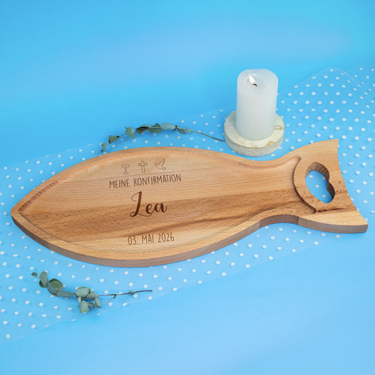 Holzbrett in Fischform 'Ichthys' graviert zur Kommunion, Konfirmation und Taufe