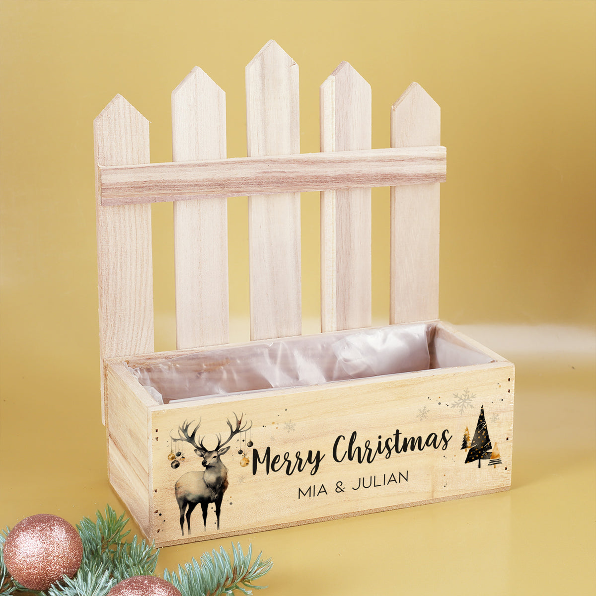 Weihnachts-Pflanzkiste mit Zaunelement und Hirschmotiv, personalisiert