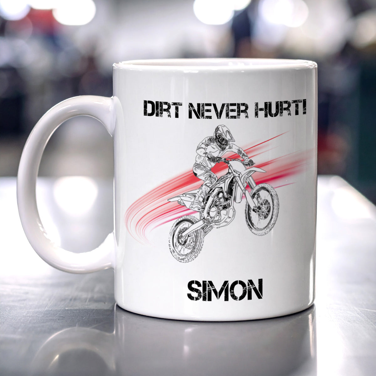 Motocross-Tasse mit Spruch Dirt Never Hurt und personalisiertem Namen Simon
