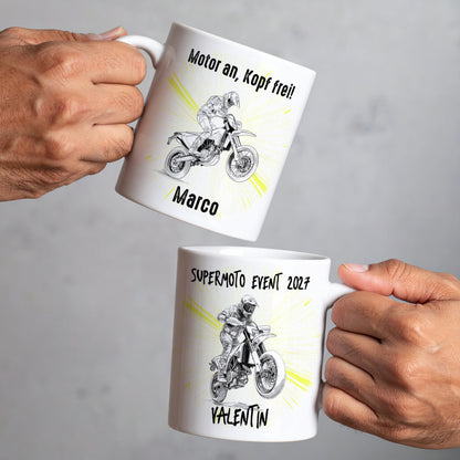 Personalisierte Supermoto Tasse mit Motorradfahrer-Motiv, Wunschtext und Name – ideales Geschenk für Motorradfans