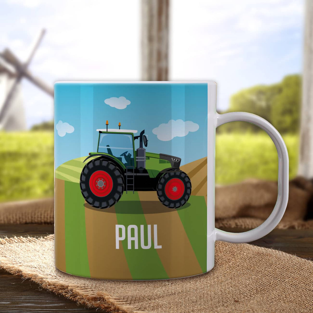 Bruchfeste Kindertasse mit grünem Traktor und Name