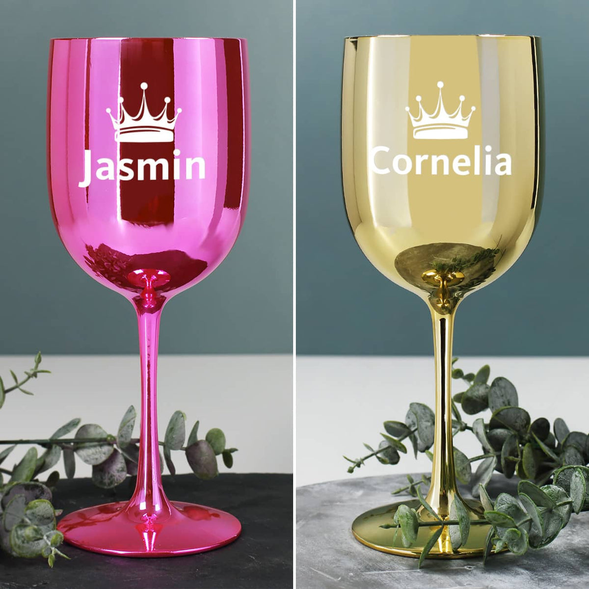 Trinkkelch in hochglänzendem Gold oder Pink mit Name graviert