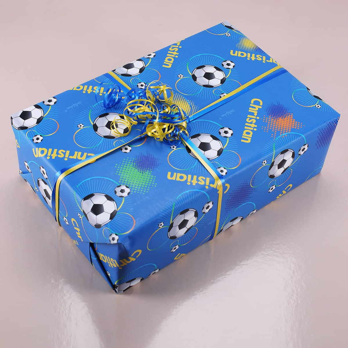 Fußballer-Geschenkpapier mit Wunschname