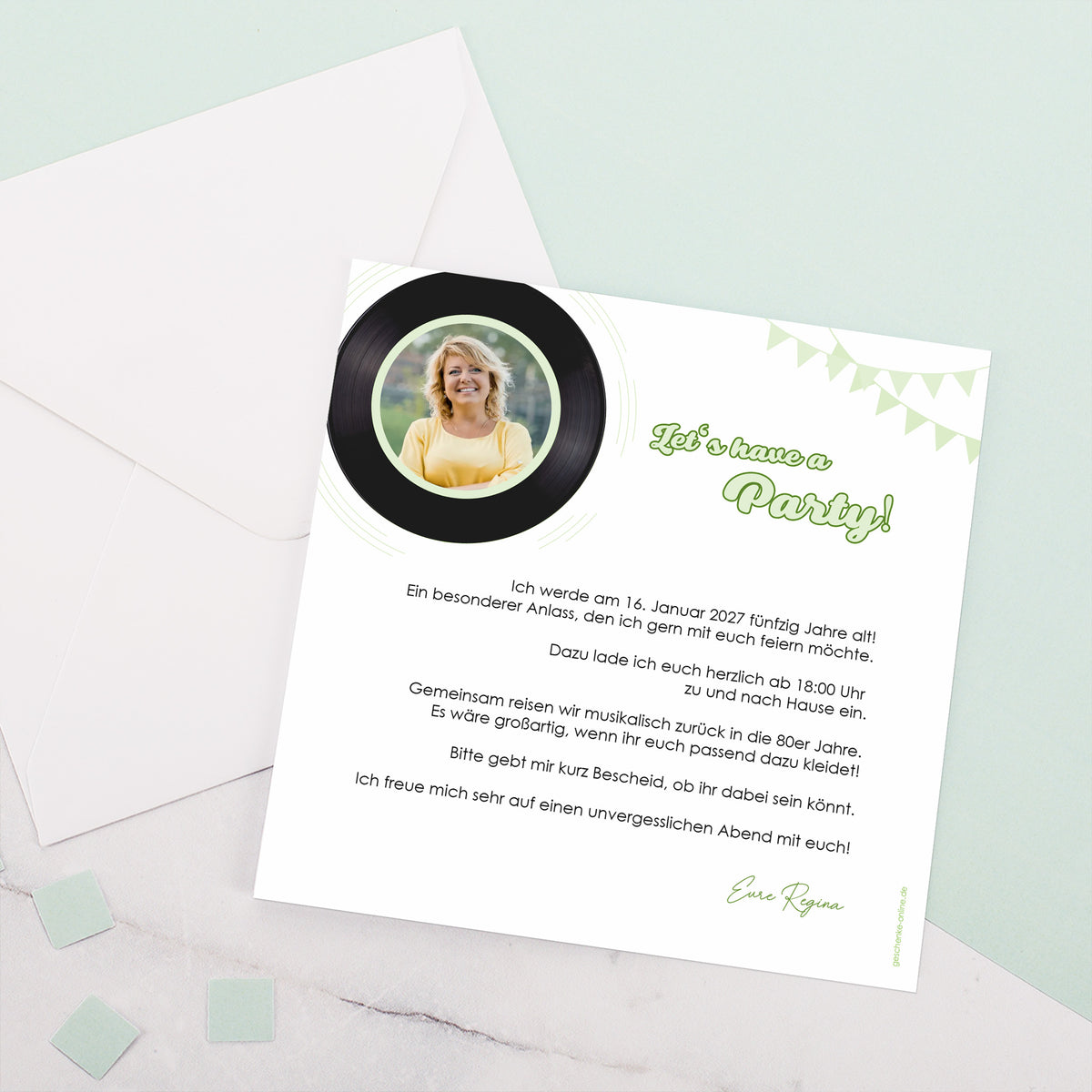 Quadratische Einladungskarte Geburtstag mit Schallplatte und personalisierten Details in verschiedenen Farben