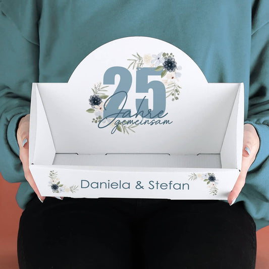25 Jahre gemeinsam - Geschenkkorb zur Silberhochzeit mit Namen - klein
