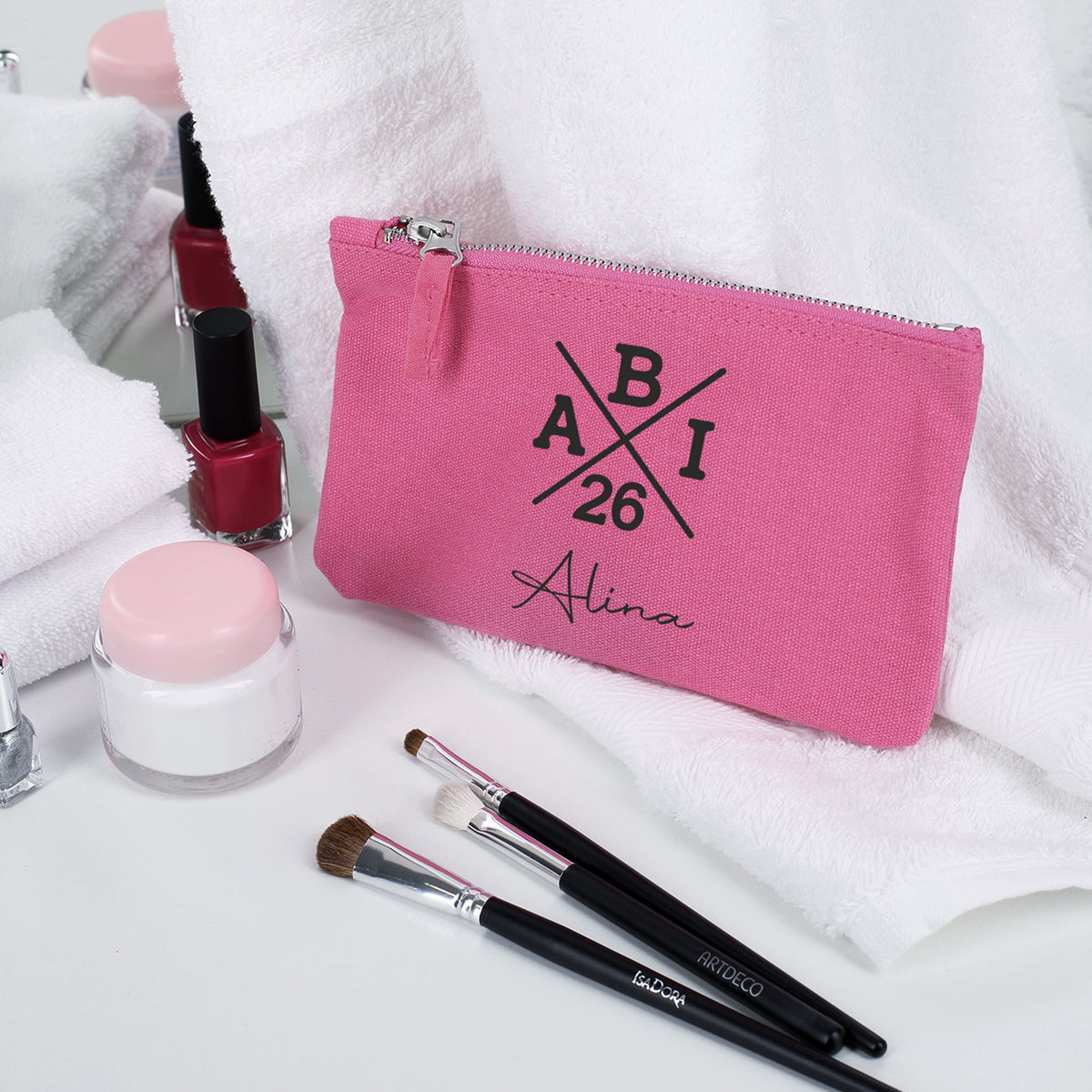 ABI kleine pinke Tasche mit Name "Alina" zum Abitur mit Schminkutensilien