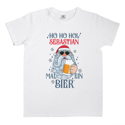 Weißes Herren T-Shirt mit personalisiertem Name Sebastian und Weihnachtsmann Biermotiv in Vorderansicht