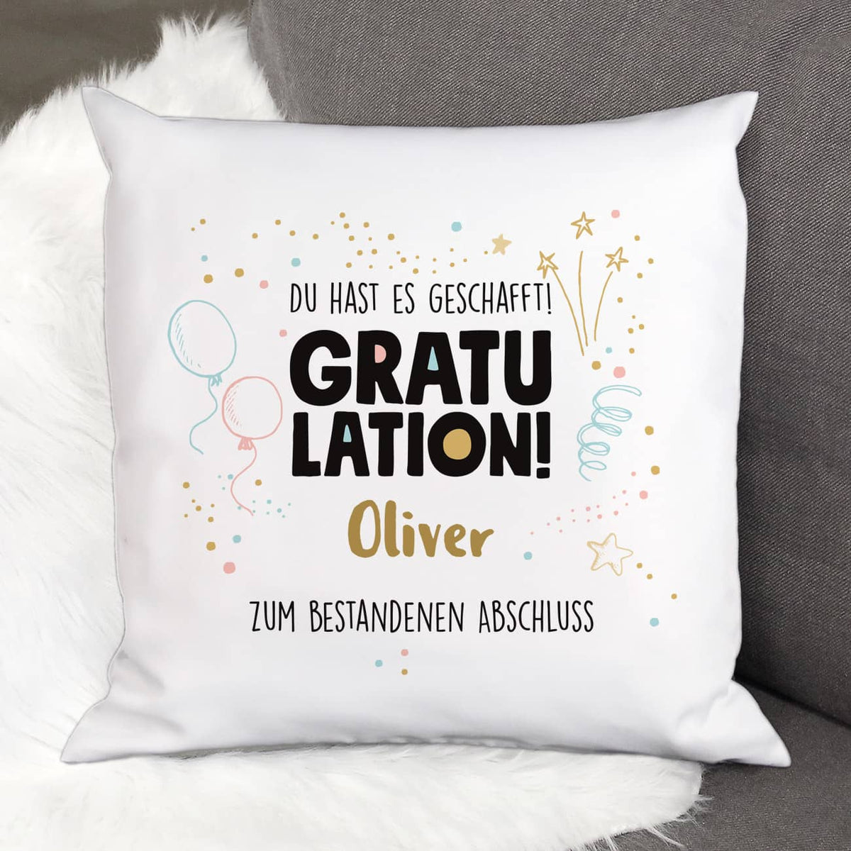 Gratulation, du hast es geschafft! Kissen mit Name und Wunschtext