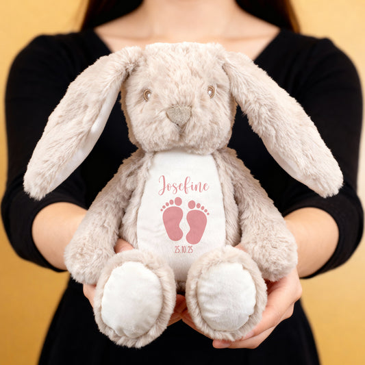 Kuscheltier Hase mit Babyfüßchen | Personalisiert mit Name & Datum zur Geburt & Taufe | Farbauswahl
