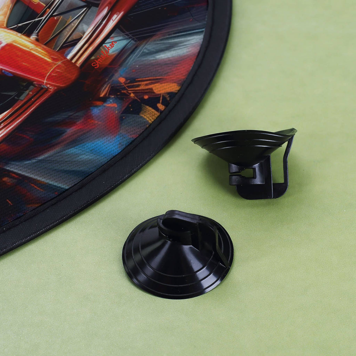 Sonnenschutz für das Auto mit Rennwagen - Motiv und Wunschname bedruckt