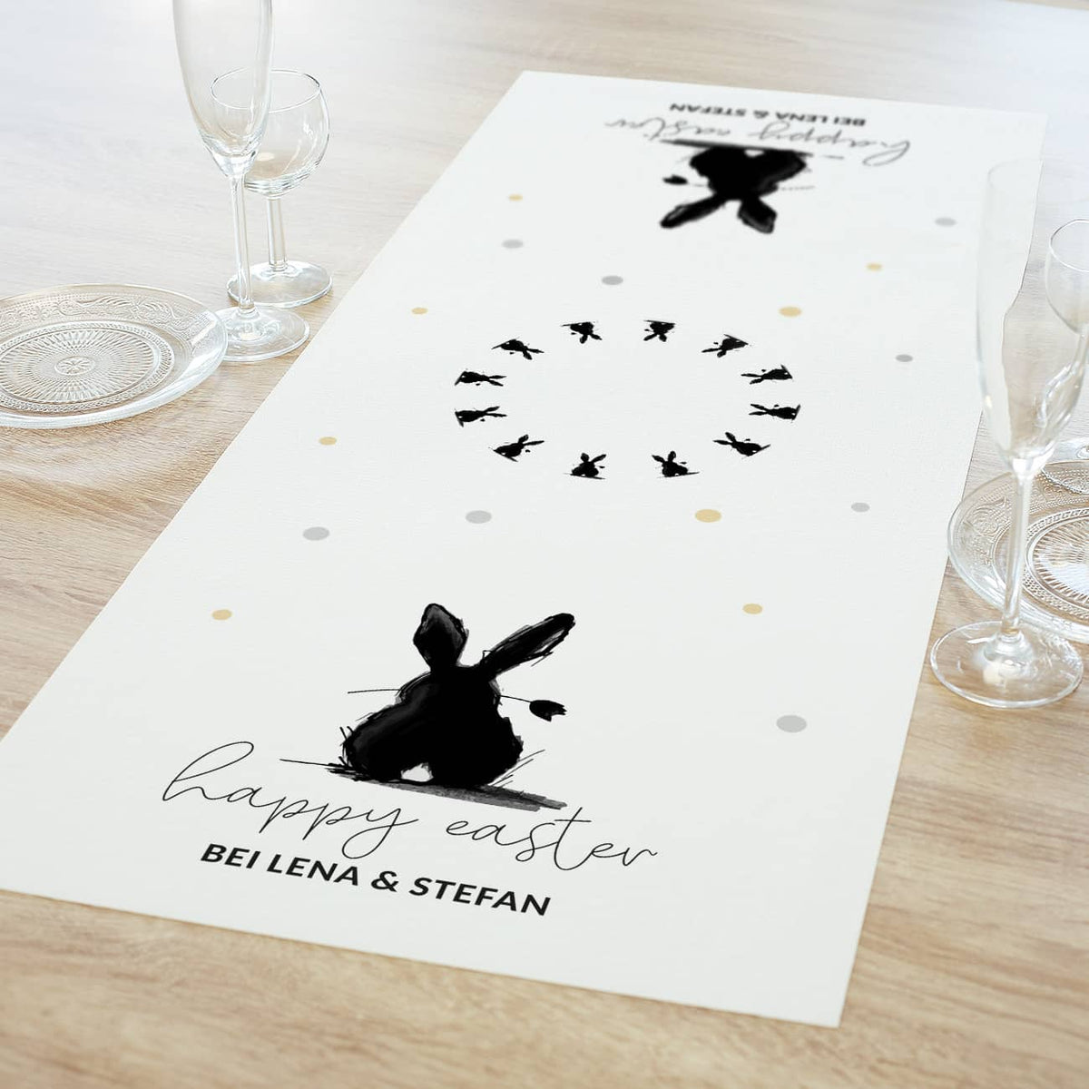Happy Easter - Tischläufer mit Hase und Wunschtext 100 x 40 cm