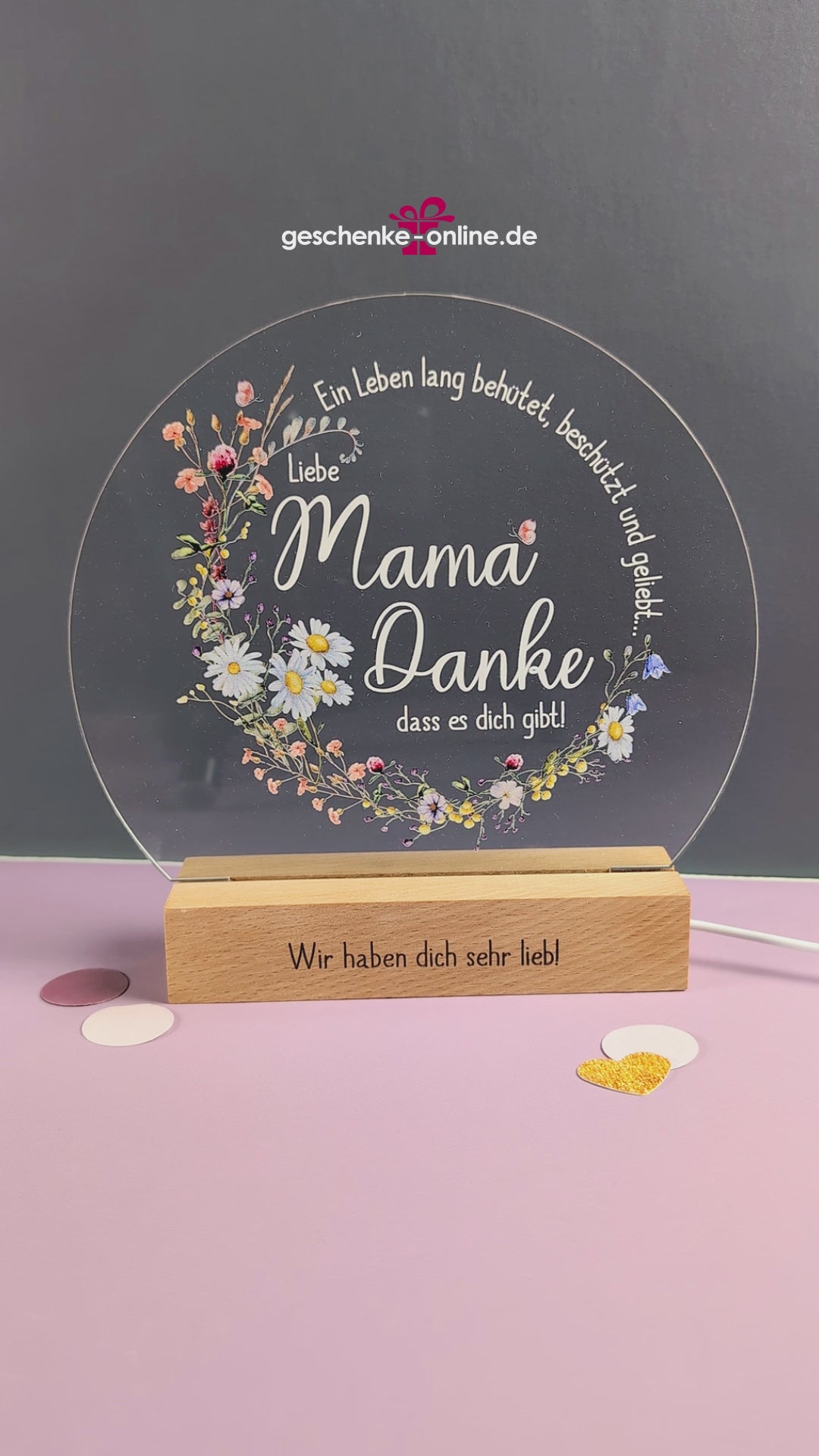bedruckte LED-Acryllicht für Mama mit persönlich graviertem Holzsockel