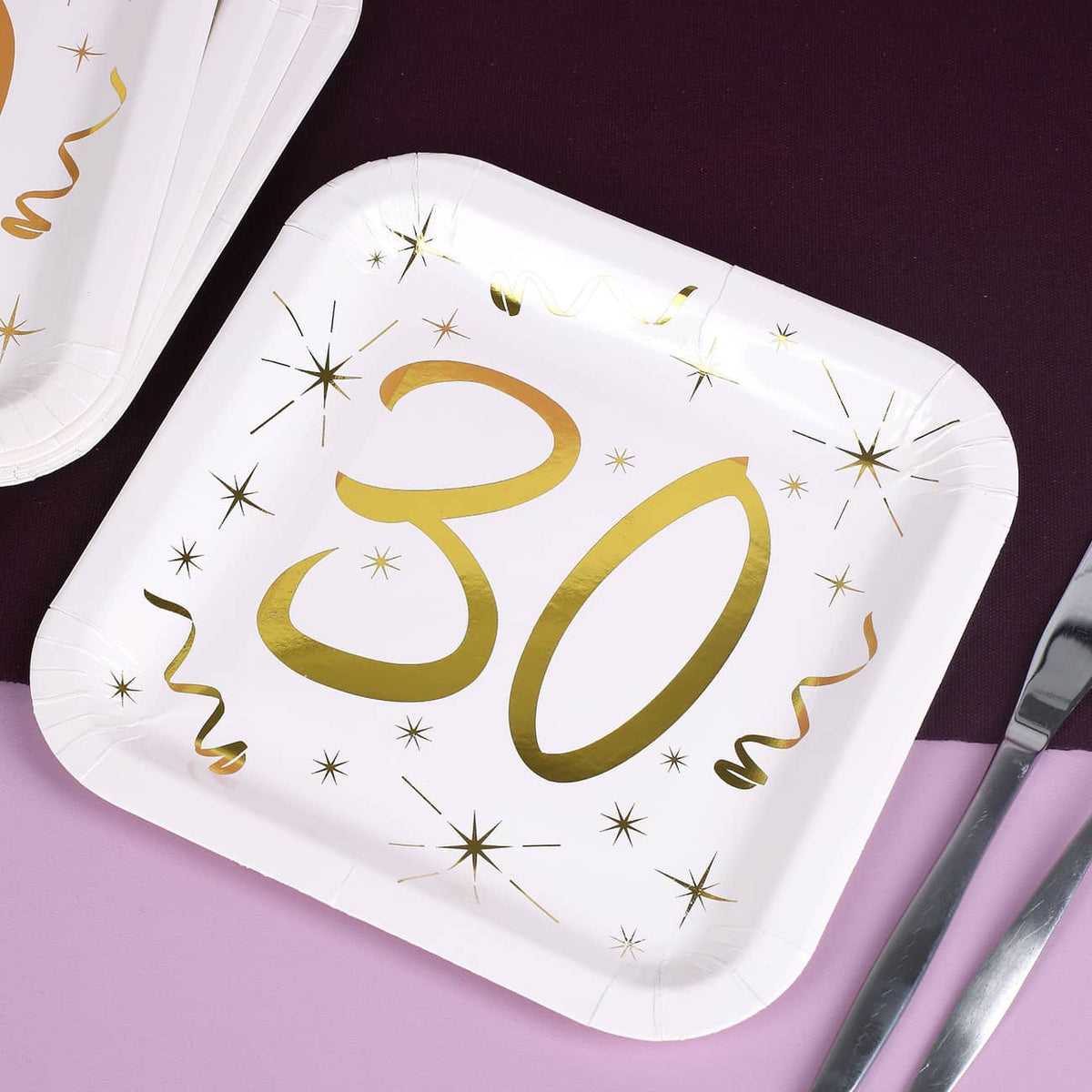 Pappteller zum 30. Geburtstag